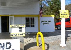 Bumble Bee Bakery on Ridge Road.JPG
